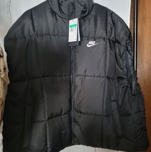 Nike puffer vest XL